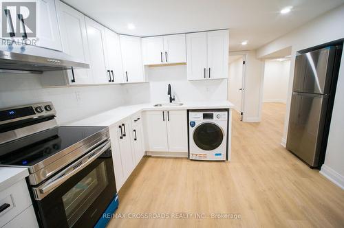 43 Wigmore Drive, Toronto, ON - Indoor Photo Showing Kitchen