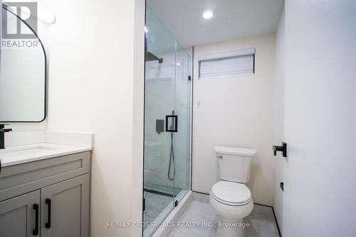 43 Wigmore Drive, Toronto, ON - Indoor Photo Showing Bathroom