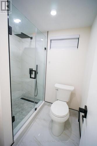 43 Wigmore Drive, Toronto, ON - Indoor Photo Showing Bathroom