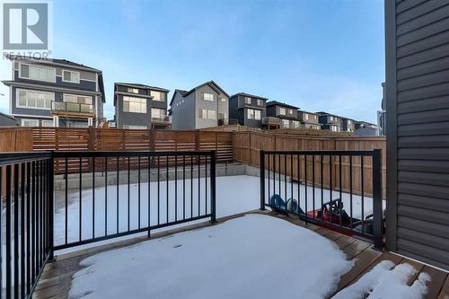 114 Lucas Terrace Nw, Calgary, AB - Outdoor With Exterior