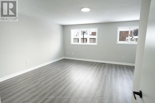 16 Nelson Trail, Welland, ON - Indoor Photo Showing Other Room