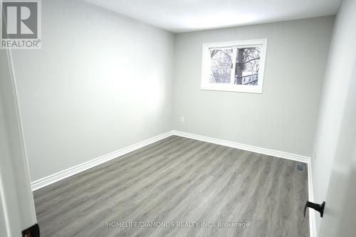 16 Nelson Trail, Welland, ON - Indoor Photo Showing Other Room