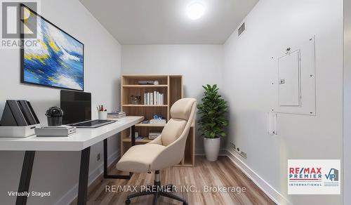 1104 - 39 Sherbourne Street, Toronto, ON - Indoor Photo Showing Office