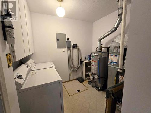 7717 Prairie Valley Road Unit# 103, Summerland, BC - Indoor Photo Showing Laundry Room