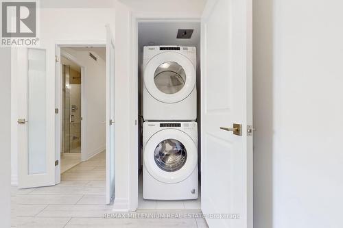 1706 - 30 Elm Drive W, Mississauga, ON - Indoor Photo Showing Laundry Room