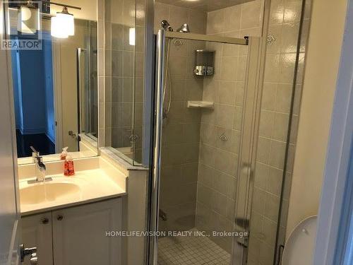 1213 - 5 Northtown Way, Toronto, ON - Indoor Photo Showing Bathroom