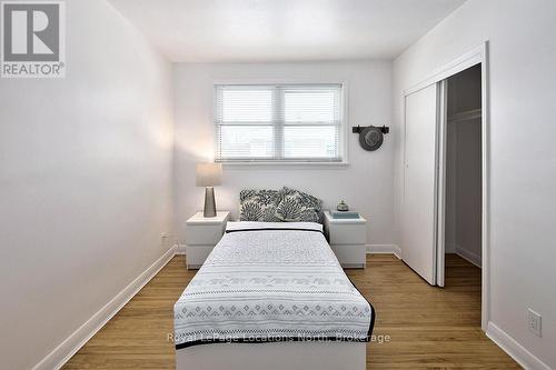 635 Oak Street, Collingwood, ON - Indoor Photo Showing Bedroom