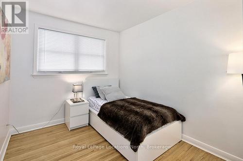 635 Oak Street, Collingwood, ON - Indoor Photo Showing Bedroom