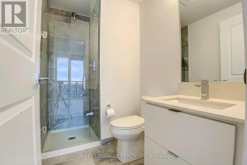 1806 - 30 Elm Drive, Mississauga, ON - Indoor Photo Showing Bathroom