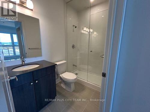 604 - 490 Gordon Krantz Avenue, Milton, ON - Indoor Photo Showing Bathroom