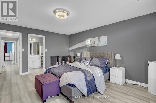 158 Kinsman Drive, Hamilton, ON - Indoor Photo Showing Bedroom