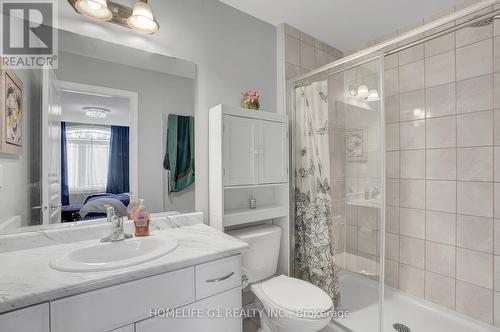 158 Kinsman Drive, Hamilton, ON - Indoor Photo Showing Bathroom