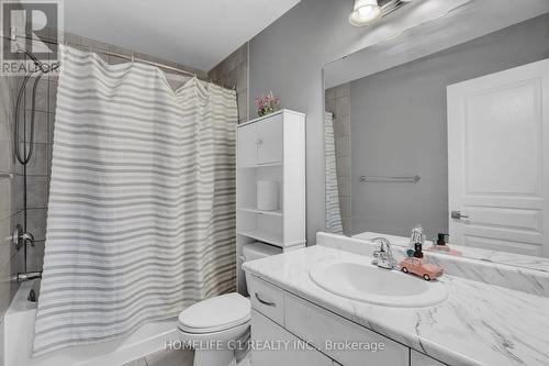 158 Kinsman Drive, Hamilton, ON - Indoor Photo Showing Bathroom