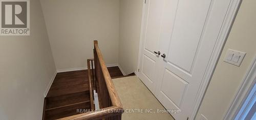 380 Barker Parkway, Thorold, ON - Indoor Photo Showing Other Room