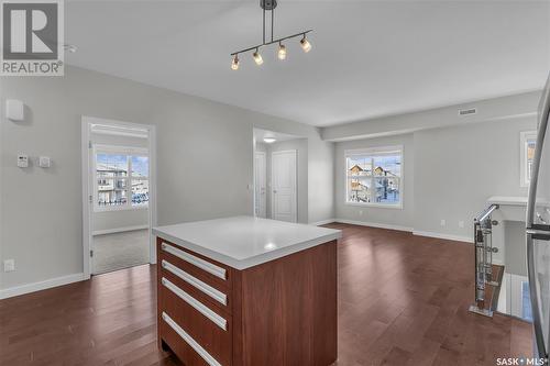 120 2315 Mcclocklin Road, Saskatoon, SK - Indoor