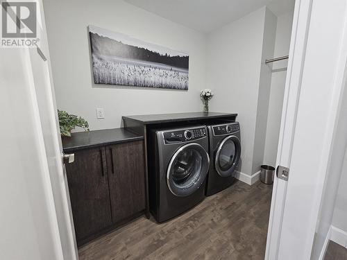 445 Reid Drive, Vanderhoof, BC - Indoor Photo Showing Laundry Room