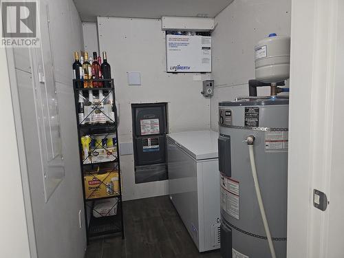 445 Reid Drive, Vanderhoof, BC - Indoor Photo Showing Laundry Room