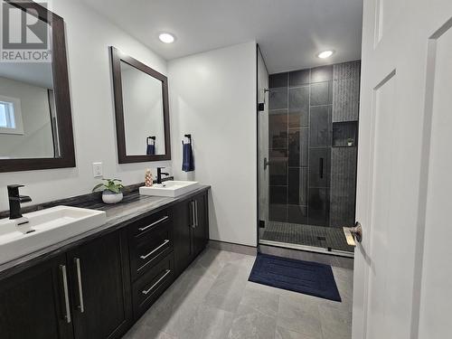 445 Reid Drive, Vanderhoof, BC - Indoor Photo Showing Bathroom