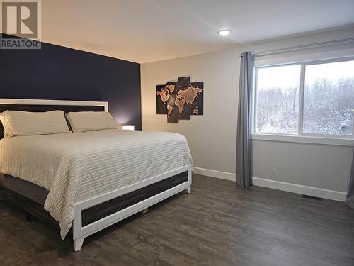 445 Reid Drive, Vanderhoof, BC - Indoor Photo Showing Bedroom