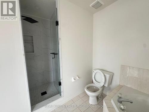 65 Boxwood Crescent, Markham, ON - Indoor Photo Showing Bathroom