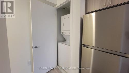 321 - 556 Marlee Avenue, Toronto, ON - Indoor Photo Showing Laundry Room