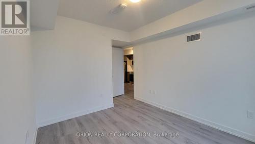 321 - 556 Marlee Avenue, Toronto, ON - Indoor Photo Showing Other Room