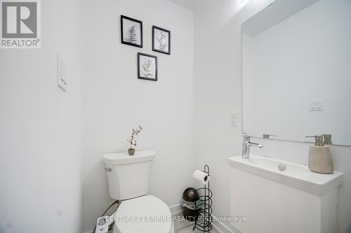 E3 - 20 Palace Street, Kitchener, ON - Indoor Photo Showing Bathroom