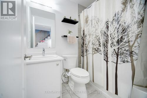 E3 - 20 Palace Street, Kitchener, ON - Indoor Photo Showing Bathroom