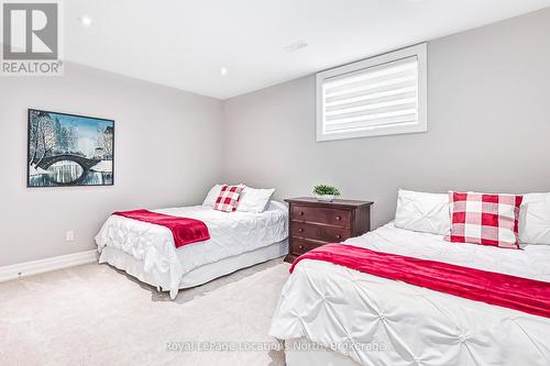 126 West Ridge Drive, Blue Mountains, ON - Indoor Photo Showing Bedroom