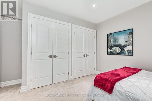 126 West Ridge Drive, Blue Mountains, ON - Indoor Photo Showing Bedroom