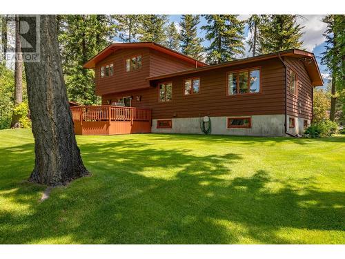 1309 Selkirk Drive, Golden, BC - Outdoor