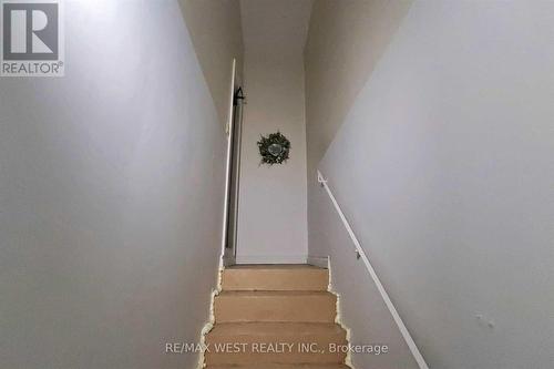 71 Woodgreen Drive, Vaughan, ON -  Photo Showing Other Room