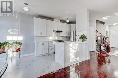 99 Southlake Boulevard, Brampton, ON - Indoor Photo Showing Kitchen With Upgraded Kitchen