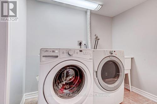 99 Southlake Boulevard, Brampton, ON - Indoor Photo Showing Laundry Room