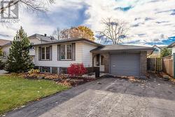 330 TUCK DRIVE  Burlington, ON L7L 2R3