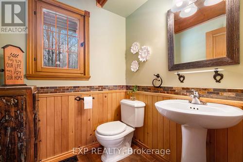 7925 Resolute Way, Ottawa, ON - Indoor Photo Showing Bathroom