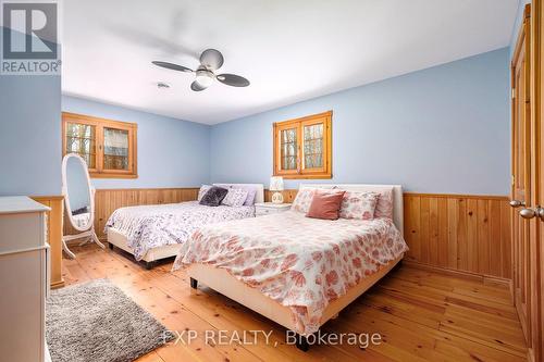 7925 Resolute Way, Ottawa, ON - Indoor Photo Showing Bedroom