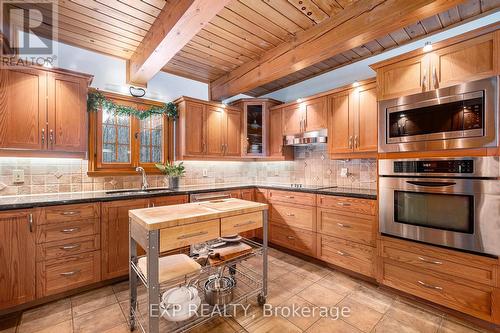 7925 Resolute Way, Ottawa, ON - Indoor Photo Showing Kitchen