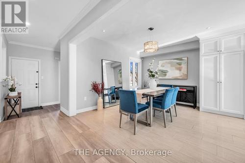 2132 Chatsworth Avenue, Oakville, ON - Indoor Photo Showing Dining Room