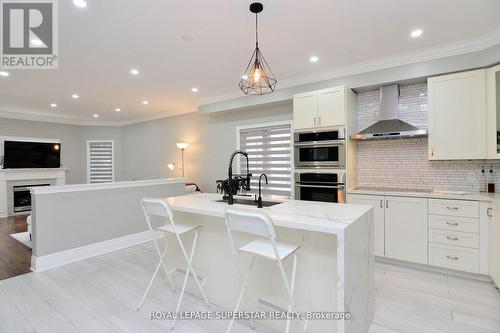 Upper - 12 El Camino Way, Brampton, ON - Indoor Photo Showing Kitchen With Upgraded Kitchen