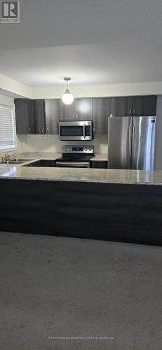 42 - 200 Veterans Drive, Brampton, ON - Indoor Photo Showing Kitchen