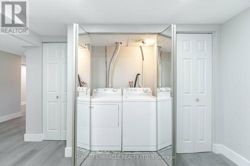 55 Morning Dew Drive, Brantford, ON - Indoor Photo Showing Laundry Room