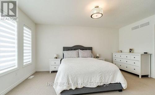 32 Greenwich Avenue, Hamilton, ON - Indoor Photo Showing Bedroom