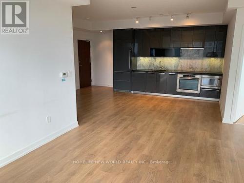 3011 - 115 Mcmahon Drive, Toronto, ON - Indoor Photo Showing Kitchen With Upgraded Kitchen