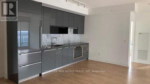 3011 - 115 Mcmahon Drive, Toronto, ON - Indoor Photo Showing Kitchen With Upgraded Kitchen