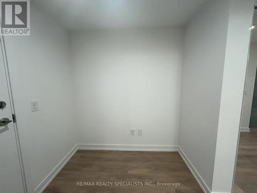 1005 - 1100 Sheppard Avenue W, Toronto, ON - Indoor Photo Showing Other Room