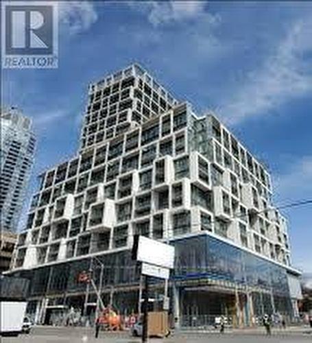 1030 - 8 Hillsdale Avenue, Toronto, ON - Outdoor With Facade