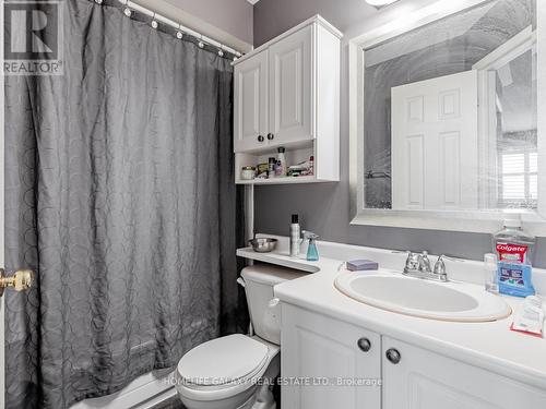 77 White Hill Avenue, Markham, ON - Indoor Photo Showing Bathroom