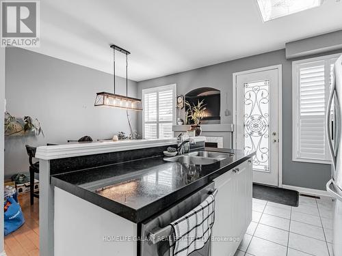 77 White Hill Avenue, Markham, ON - Indoor Photo Showing Kitchen With Double Sink