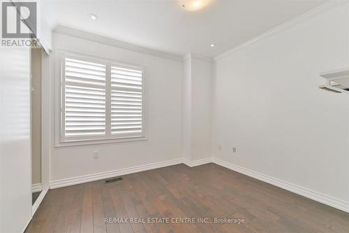 5915 Whitehorn Avenue, Mississauga, ON - Indoor Photo Showing Other Room